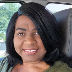 Meet your Posher, Wendy